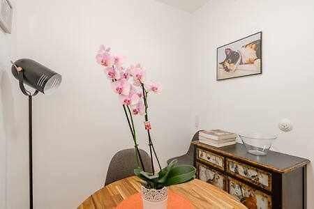 Apartamento La Latina Palacio Мадрид Екстериор снимка