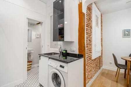 Apartamento La Latina Palacio Мадрид Екстериор снимка