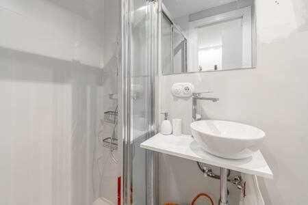 Apartamento La Latina Palacio Мадрид Екстериор снимка