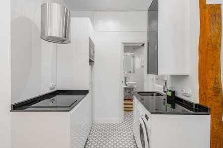 Apartamento La Latina Palacio Мадрид Екстериор снимка